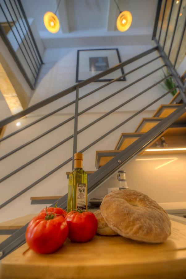 Cute And Modern Duplex Apartment In Ideal Location Rcas1-1 Валета Екстериор снимка